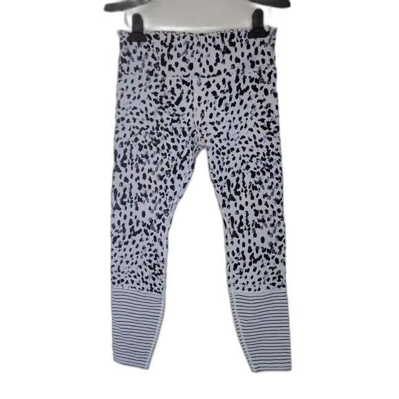 Lorna Jane Fierce Core Animal Print Stripe Leggings - Picture 1 of 3